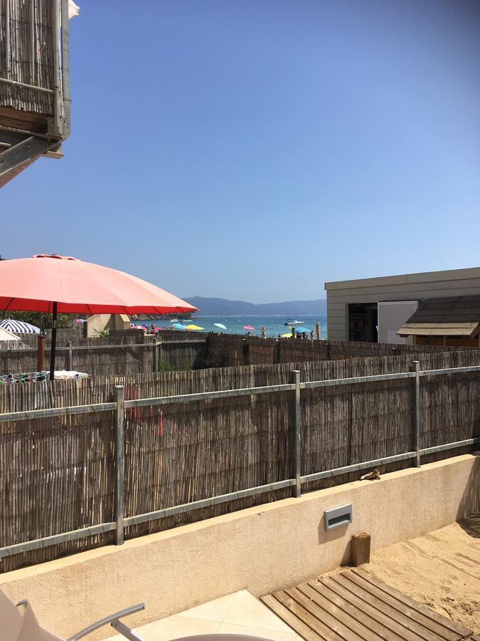 Appartement Face A La Mer La Croix-Valmer Exteriér fotografie