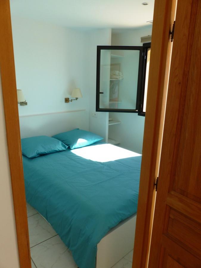 Appartement Face A La Mer La Croix-Valmer Exteriér fotografie