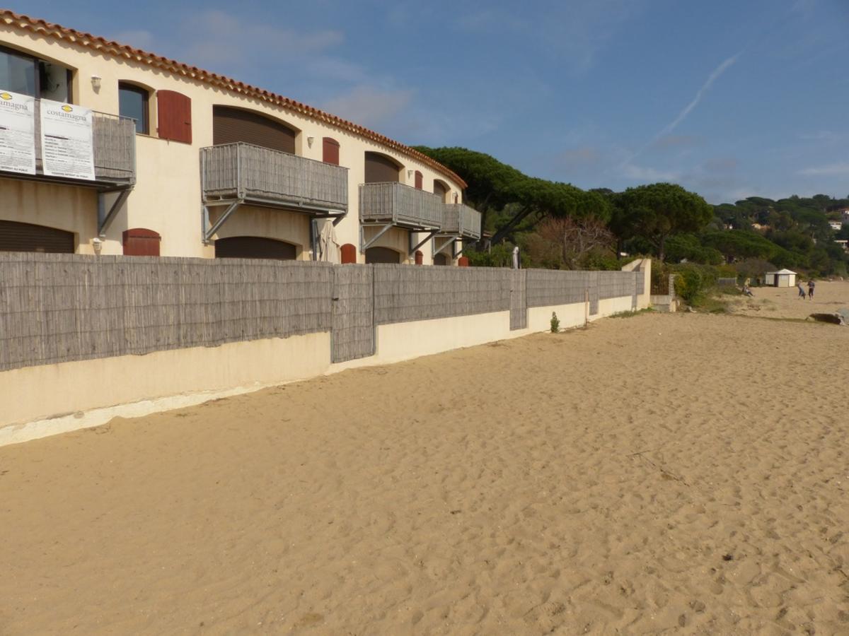 Appartement Face A La Mer La Croix-Valmer Exteriér fotografie